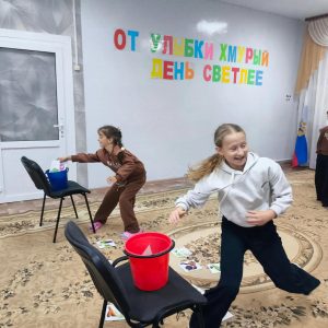 От улыбки хмурый день светлее (17)