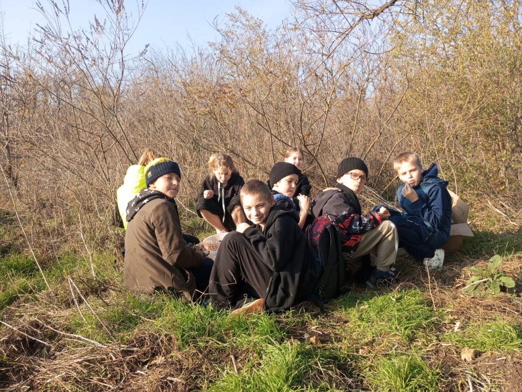 PHOTO-2025-11-07-15-14-27